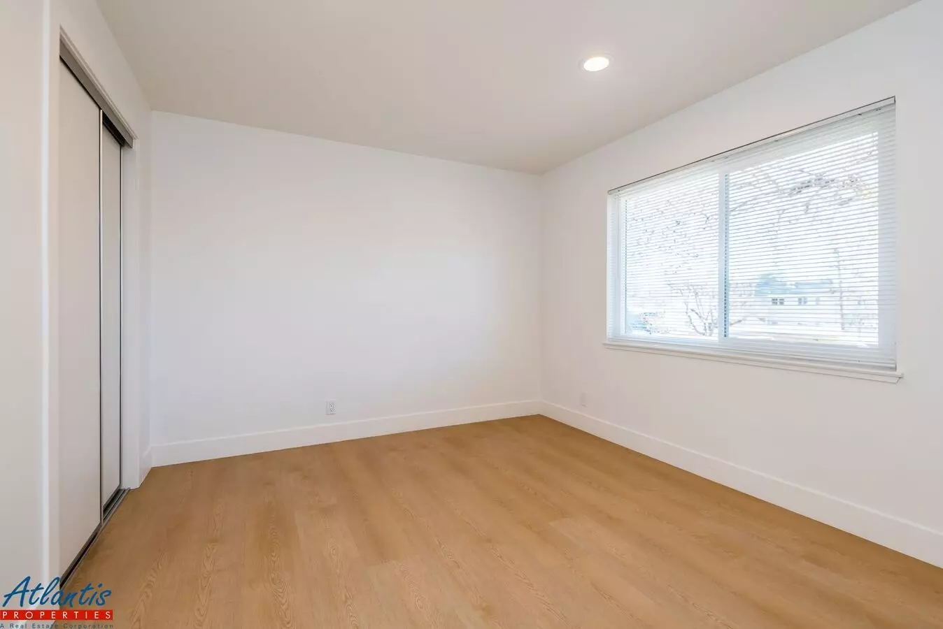 Brookfield 1240 photo 5