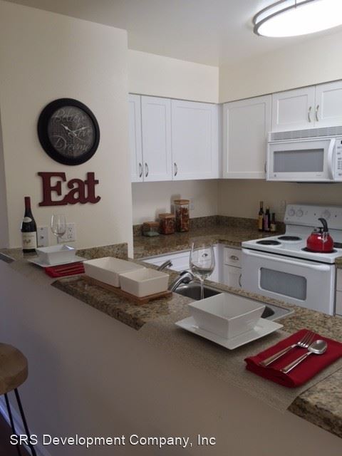 Cambria Apartments photo 2