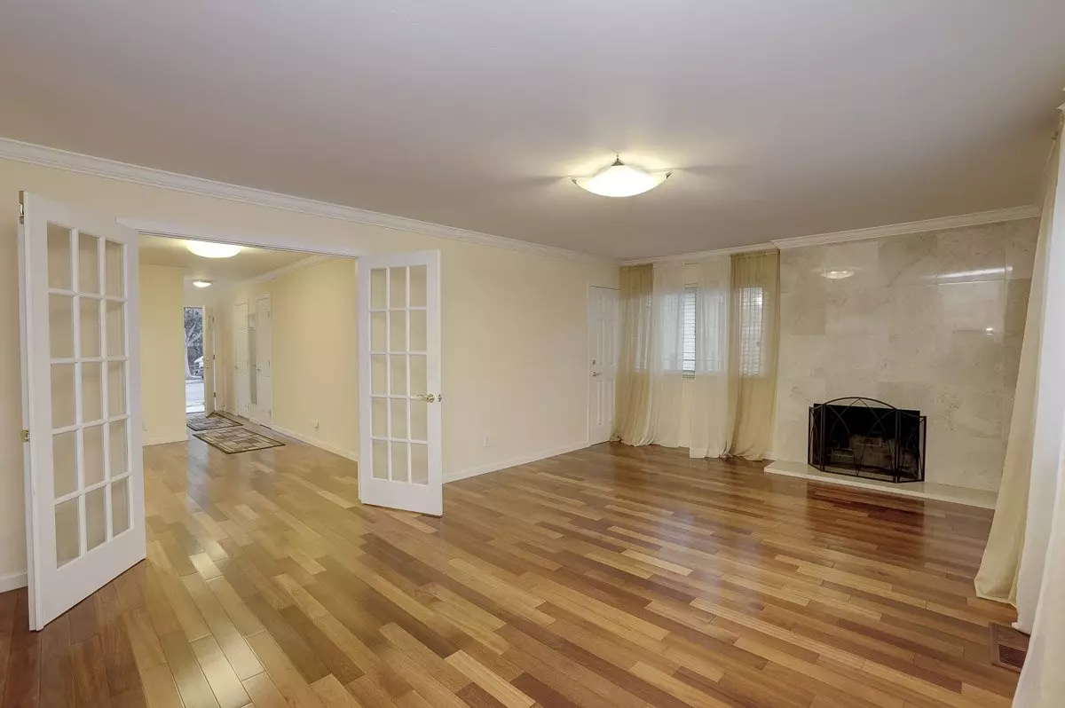 405 Kenny Court, Sunnyvale, CA 94086 photo 5