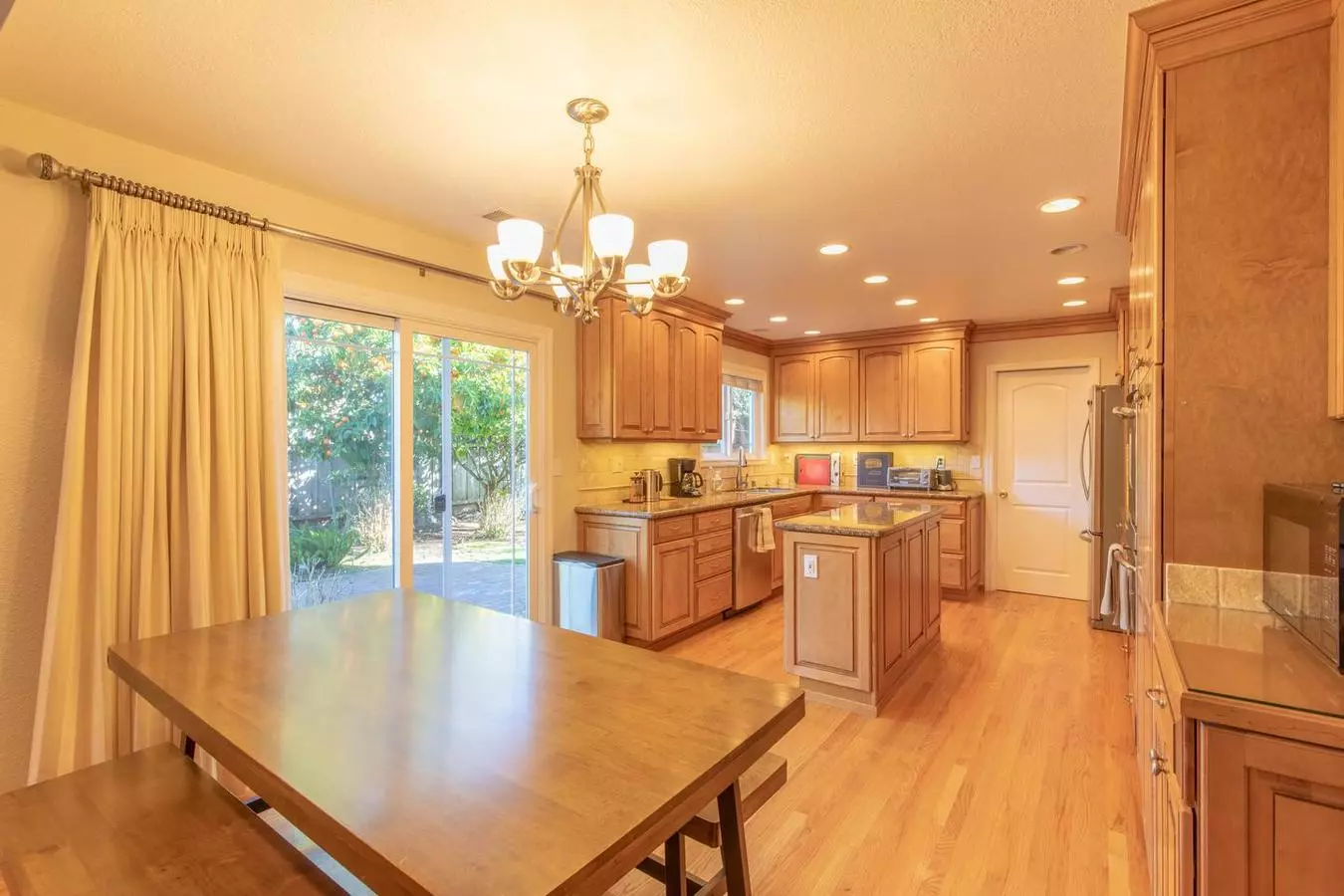 830 Rubis Drive, Sunnyvale, CA 94087 photo 4