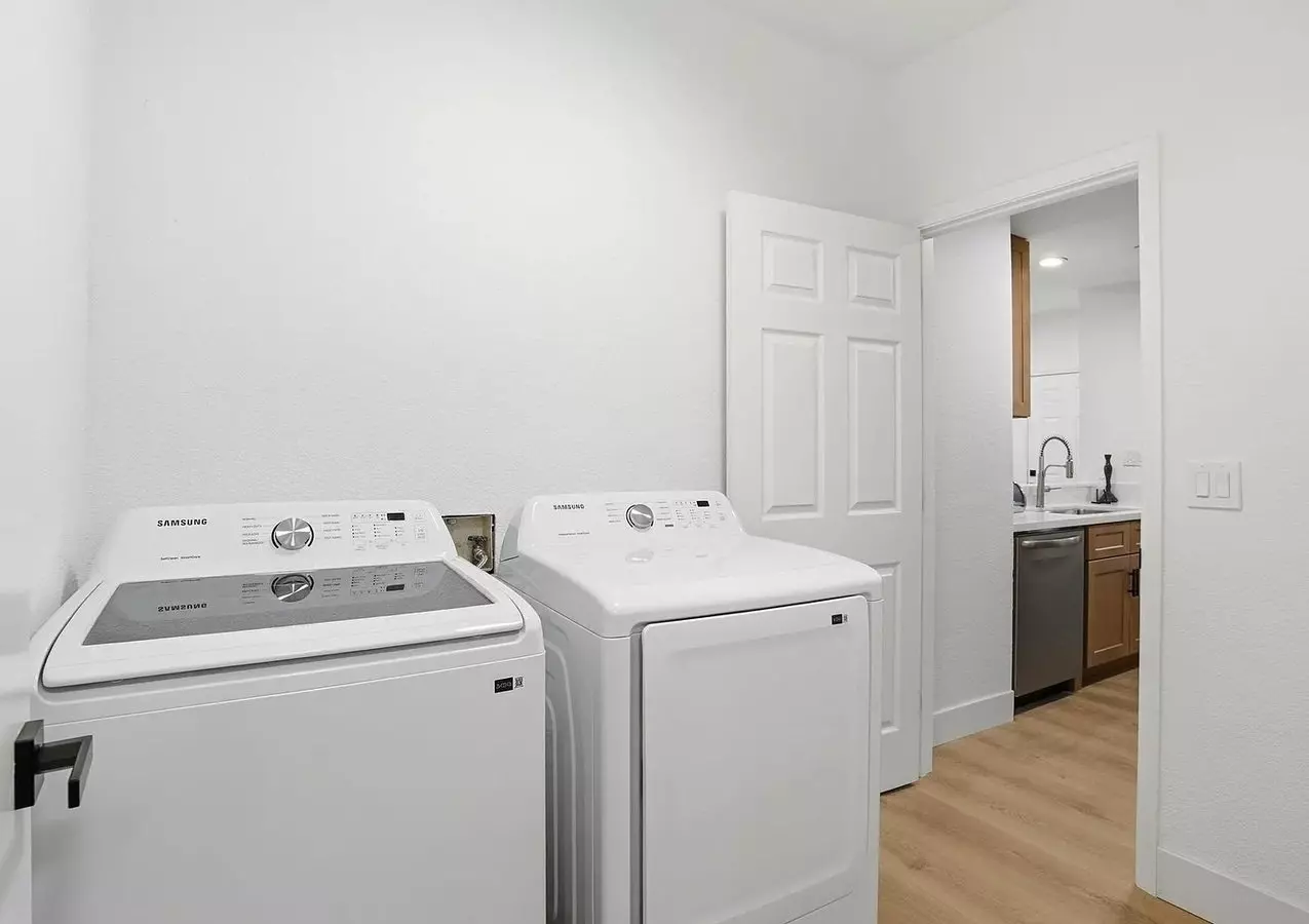 1BR/1BA floor plan