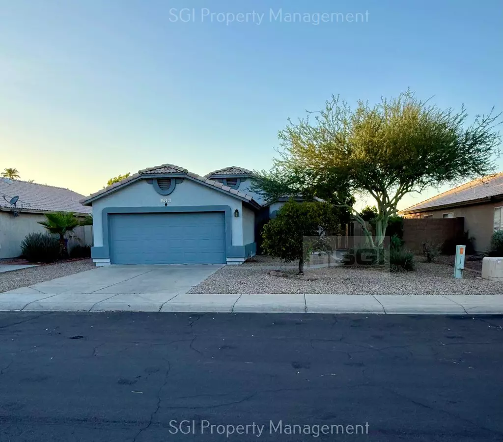 13200 W Desert Ln photo 2