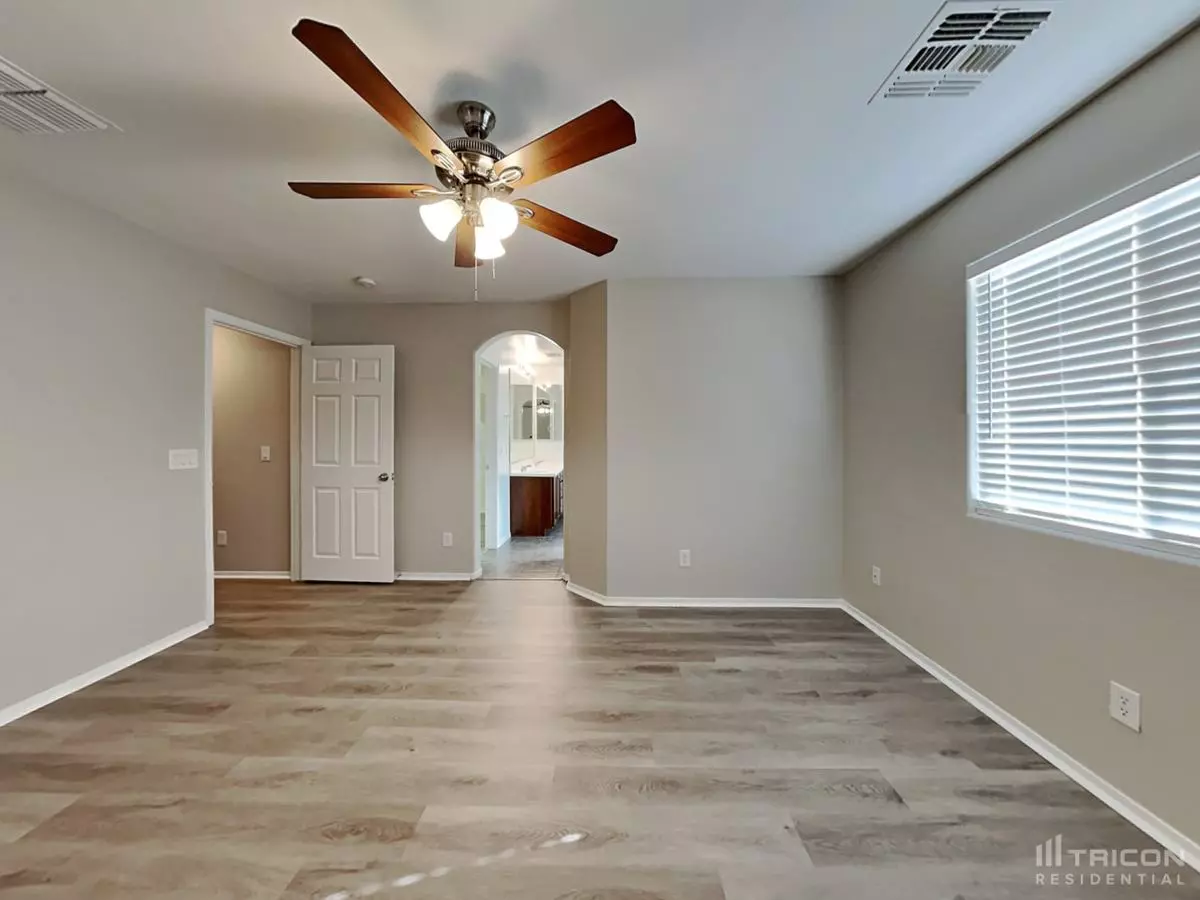 14184 Country Gables Drive Surprise Az photo 3