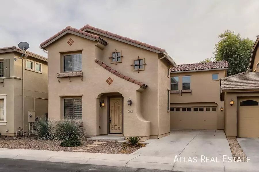 14551 W Port Royale Ln Surprise, AZ 85379 photo 3