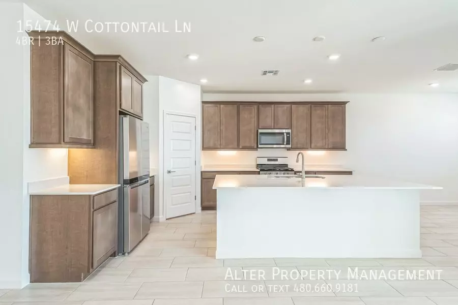 15474 West Cottontail Lane, Surprise, AZ 85387 photo 5