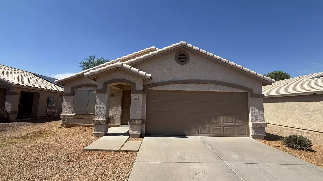 15932 W Lundberg St Surprise, AZ 85374 photo 4