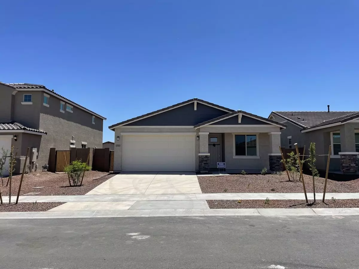 17333 West Pershing Street, Surprise, AZ 85388 photo 4