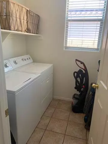 17964 North 170th Lane, Surprise, AZ 85374 photo 5