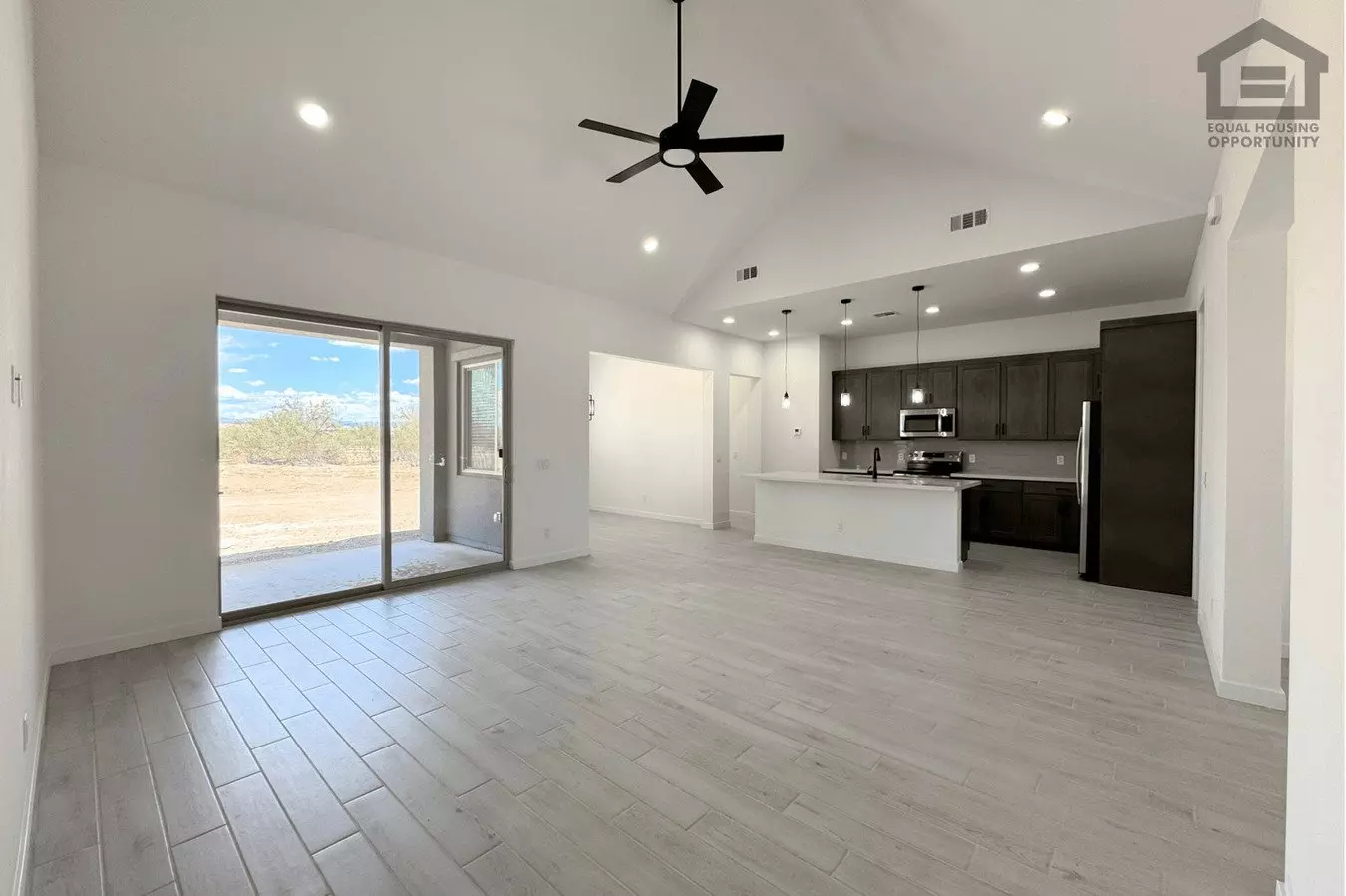 3Bed House In North Surprise! Brand New! Never Lived In! photo 4