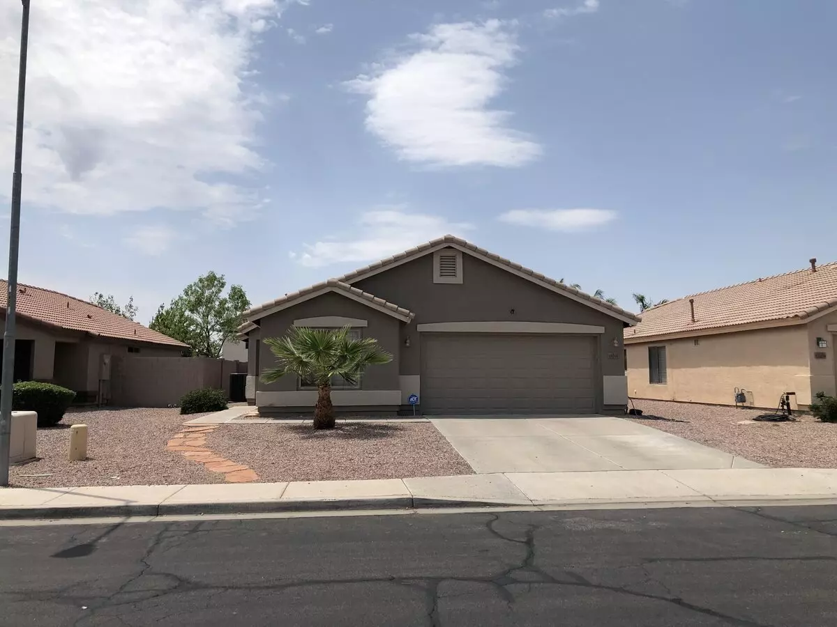 13217 W Mauna Loa Ln Surprise, AZ 85379 photo 4