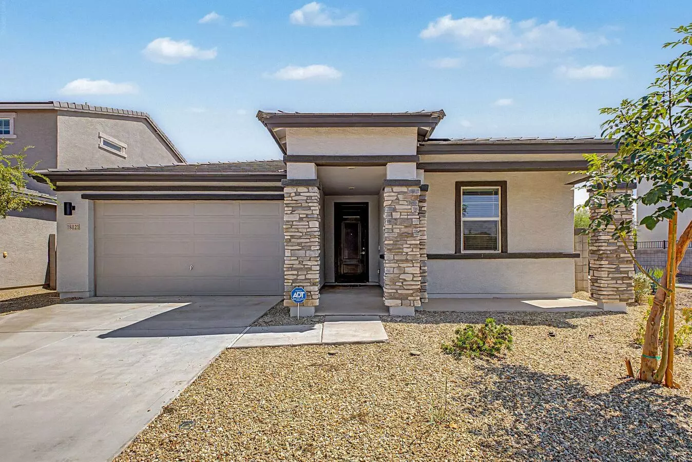 18021 Avenida del Sol W Surprise, AZ 85387 photo 2