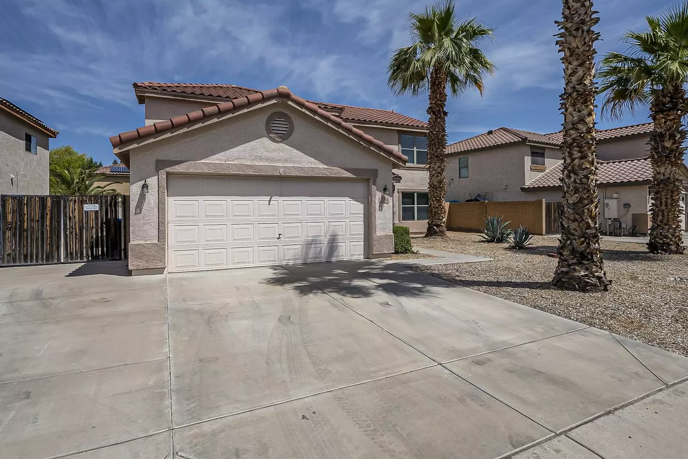 15554 W Gelding Dr photo 5