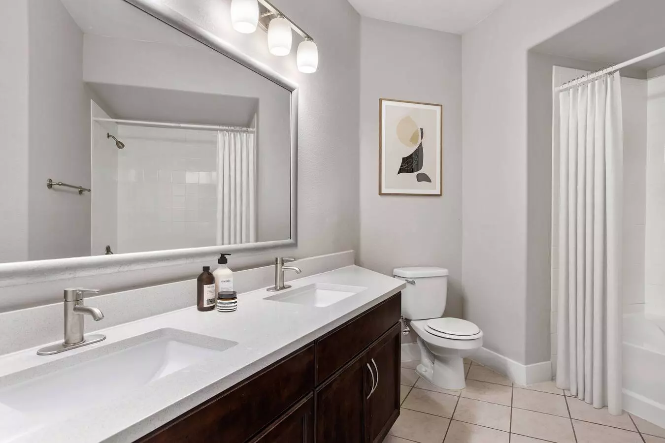 The Residences at Stadium Village photo 4