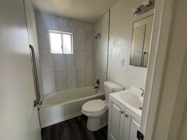 1135 E Harry St photo 2