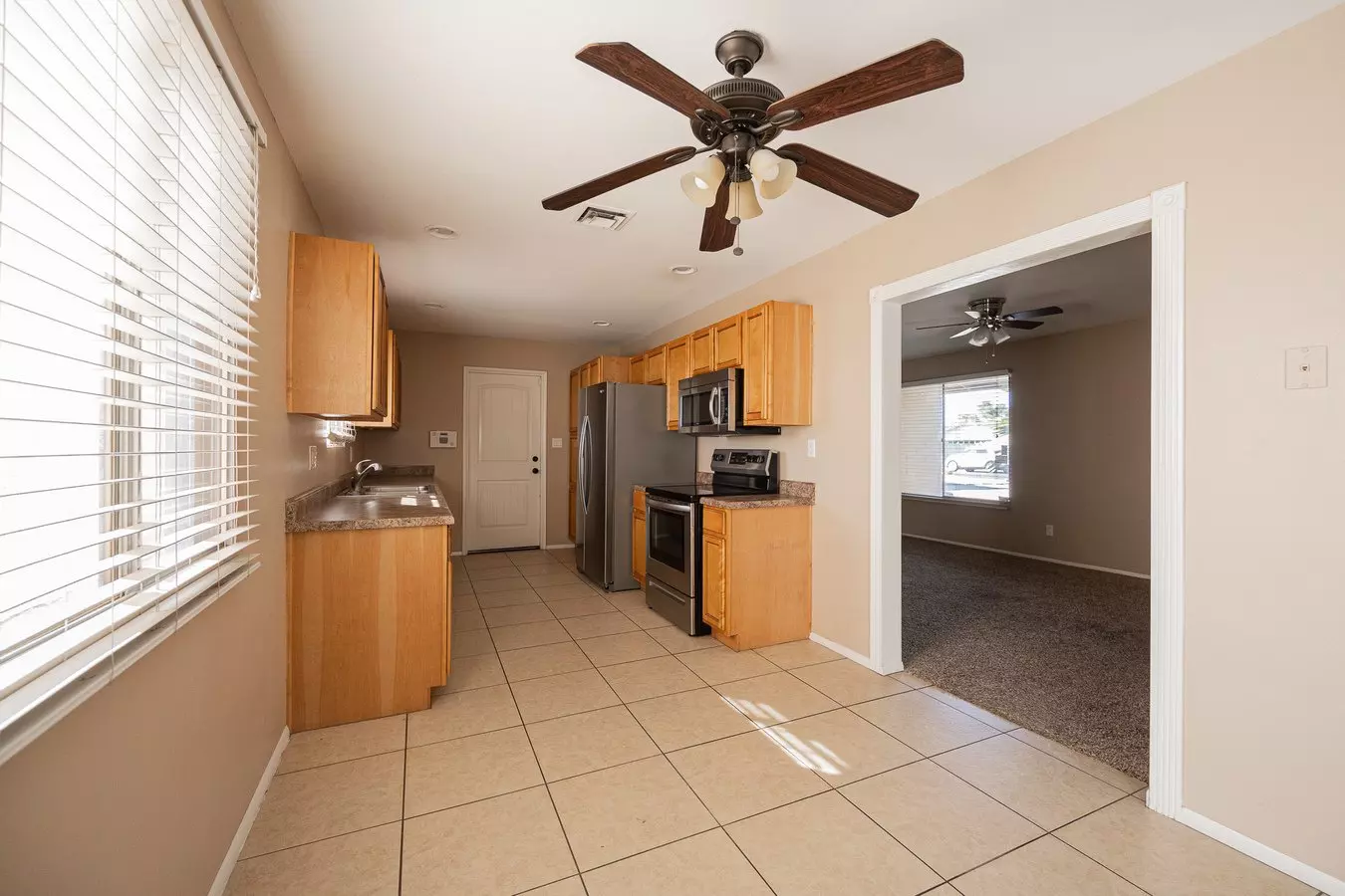 1239 East Hermosa Drive, Tempe, AZ 85282 photo 5