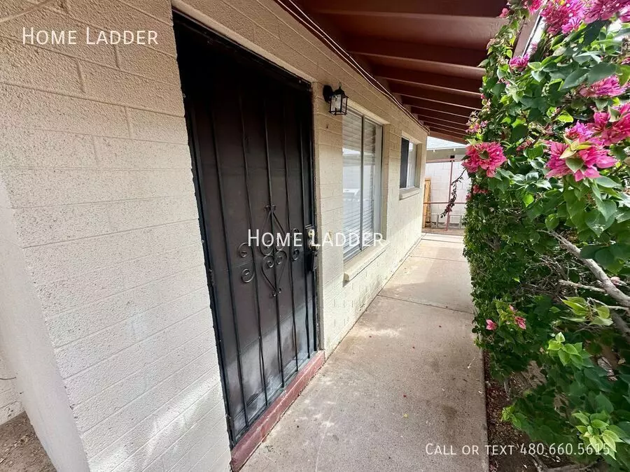 1332 S Priest Dr photo 4