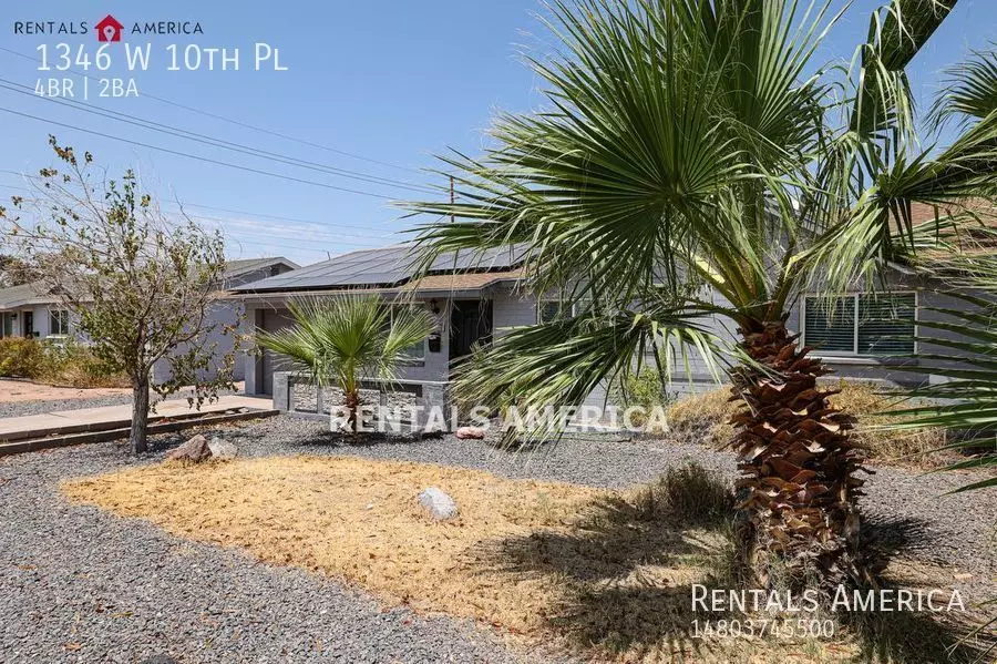1346 W 10TH Place photo 4