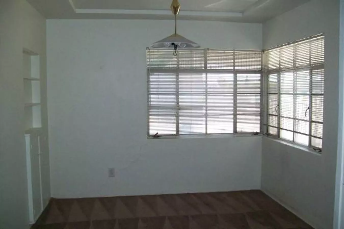 1409 S Mill photo 4