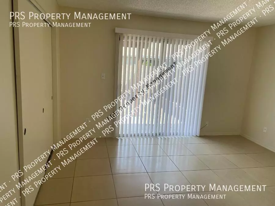 1532 East El Parque Drive, Tempe, AZ 85282 photo 4