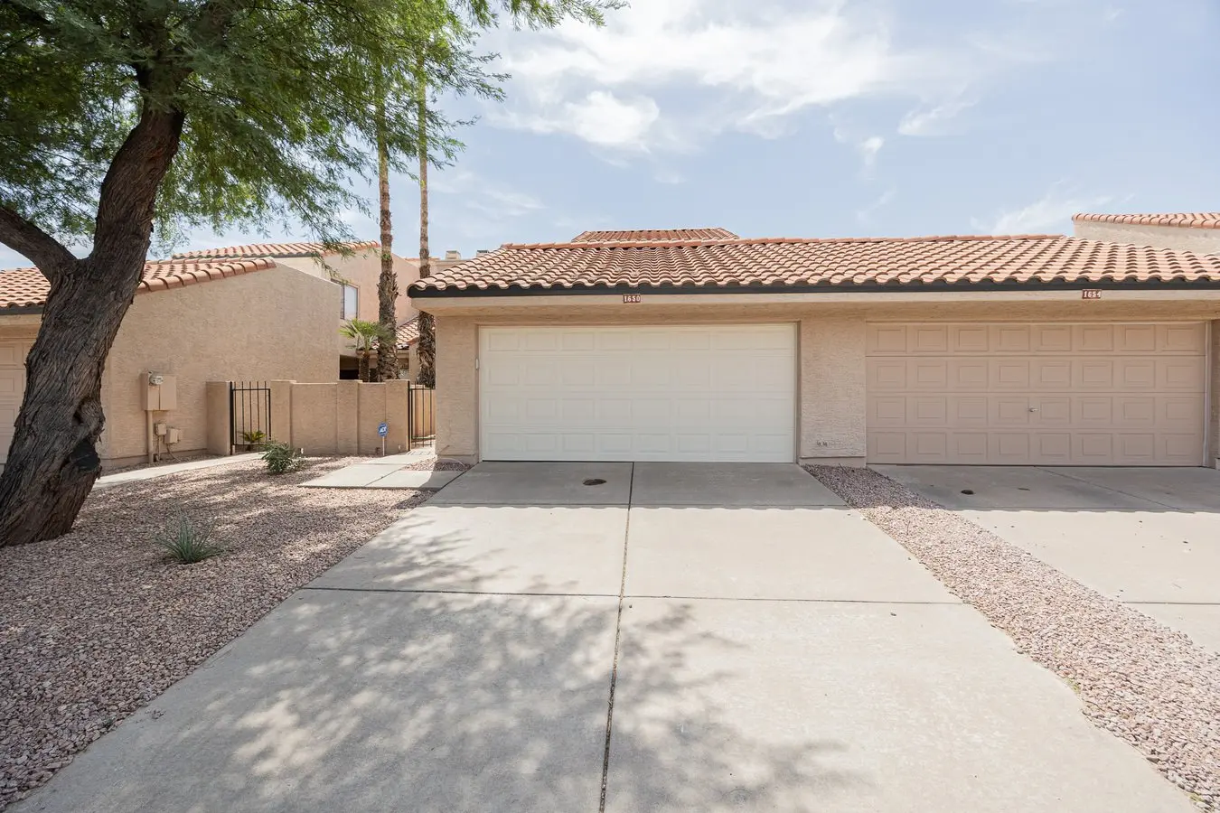 1650 N Ventura Ln photo 3