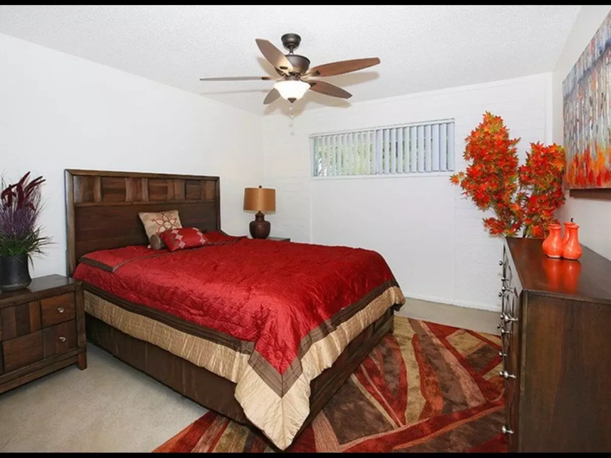 Parkside Apartments photo 3