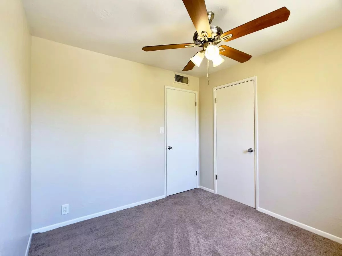 1913 E El Parque Dr Tempe, AZ 85282 photo 5