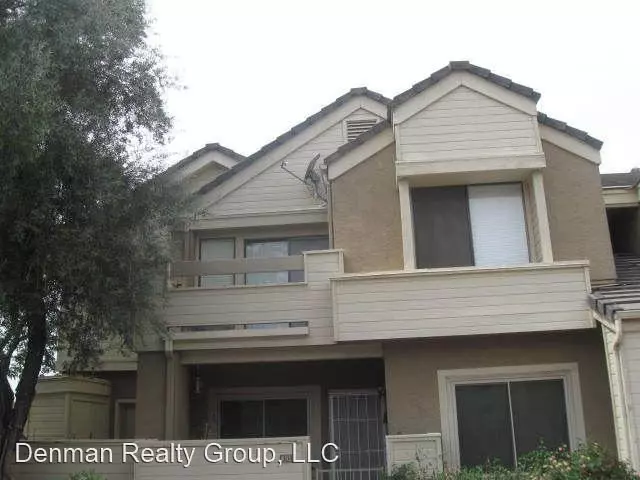 2035 S Elm St photo 3