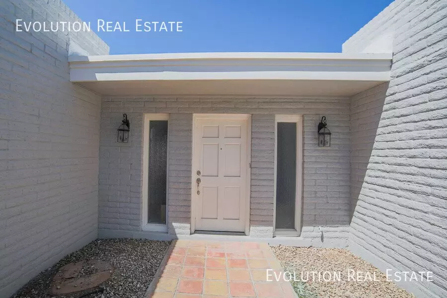 2110 South Shannon Drive, Tempe, AZ 85282 photo 2