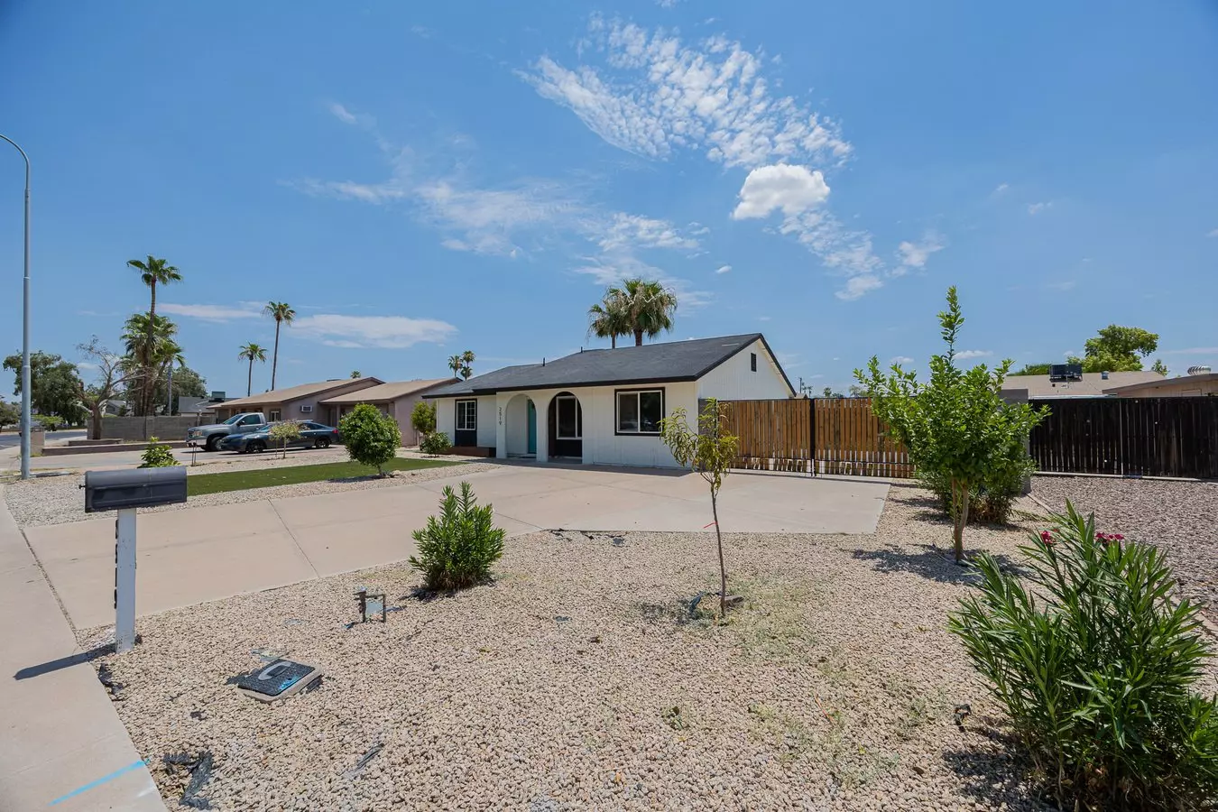 2519 W Vineyard Rd Tempe, AZ 85282 photo 5