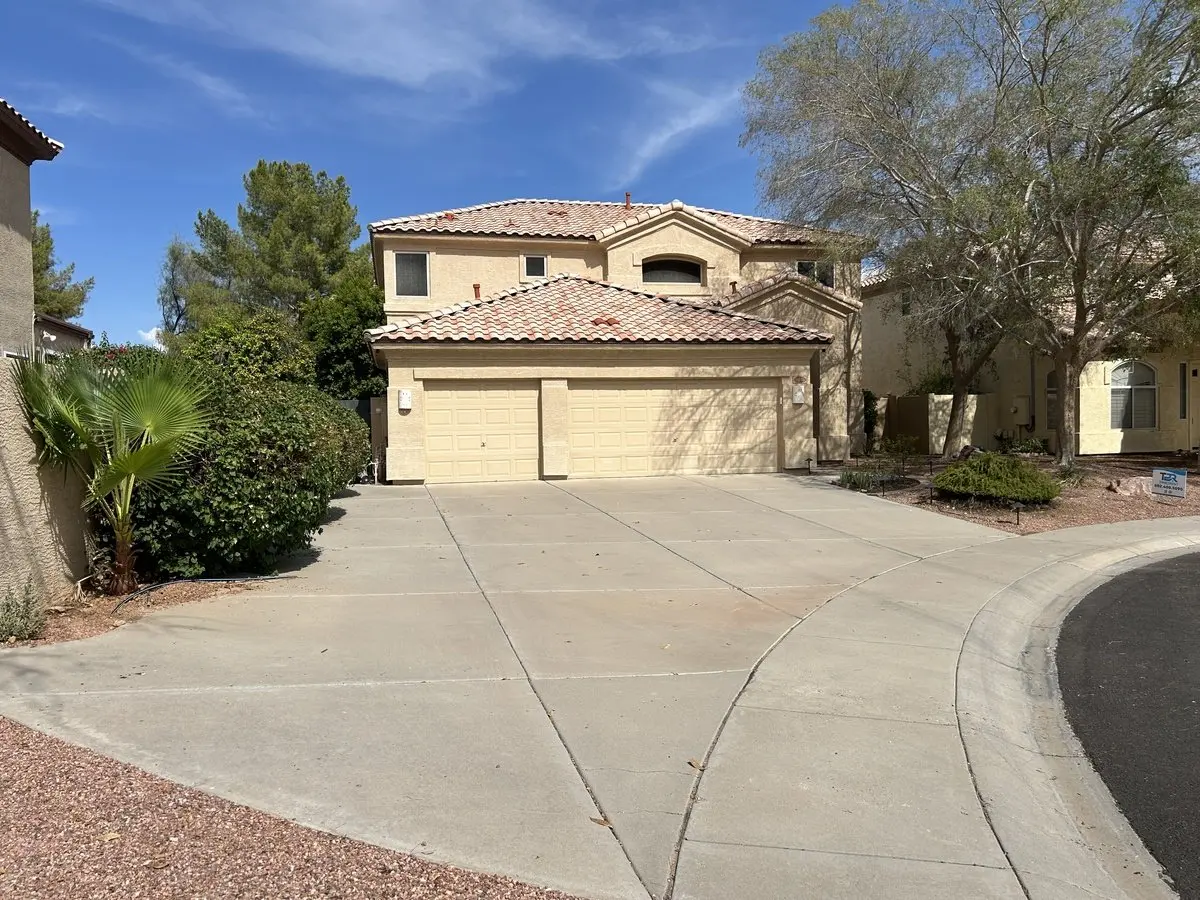 3 Bed 3 Bath Home In Tempe Call Ryan 602-400-5090 photo 2