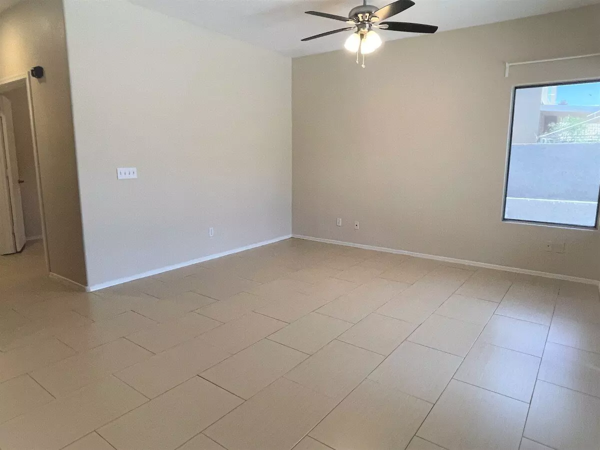 8372 South Stephanie Lane, Tempe, AZ 85284 photo 5