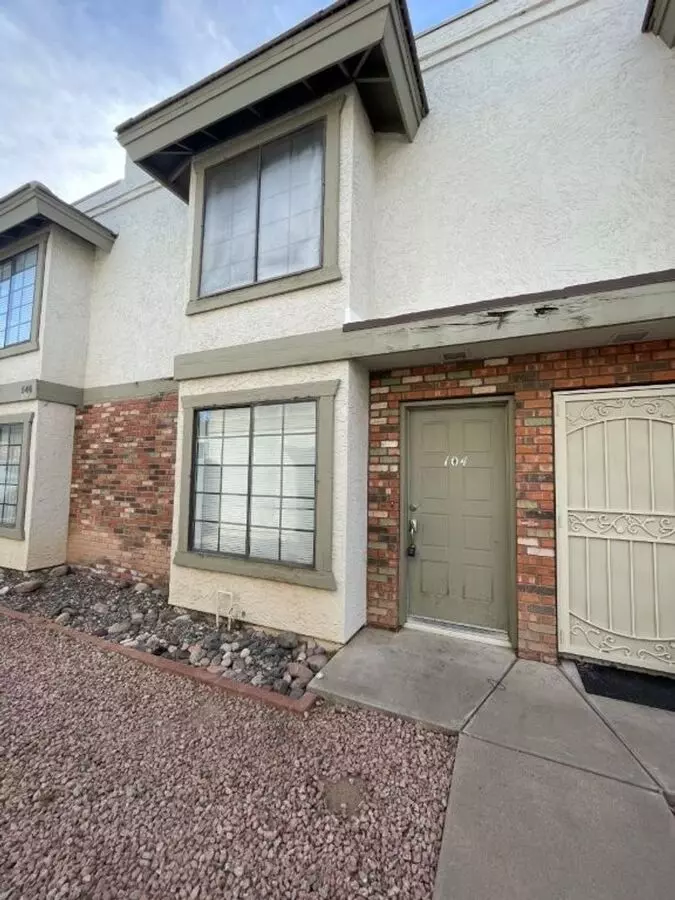 544 S Wilson St #104 photo 4