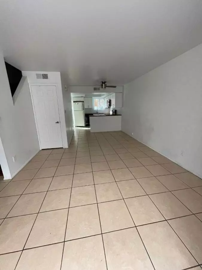 544 S Wilson St #104 photo 3