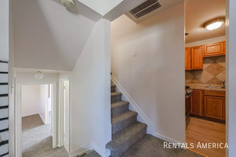 727 East Taylor Street, Tempe, AZ 85281 photo 5