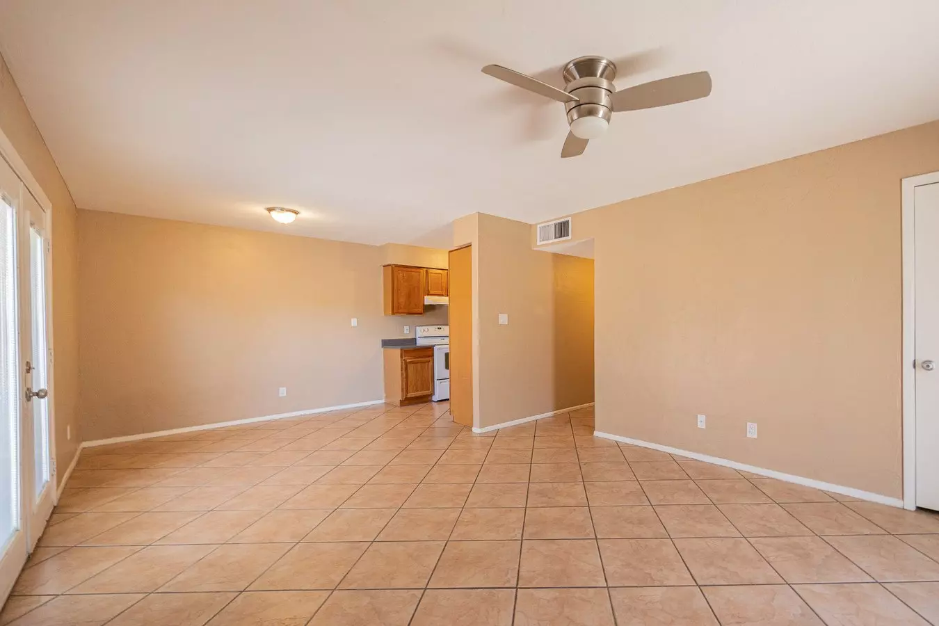 922 South Acapulco Lane, Tempe, AZ 85281 photo 3