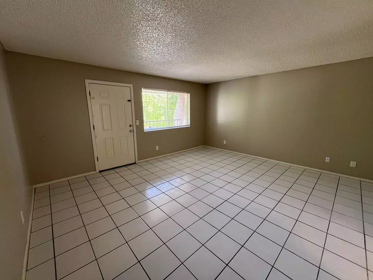 700 W University Dr unit 125 photo 4