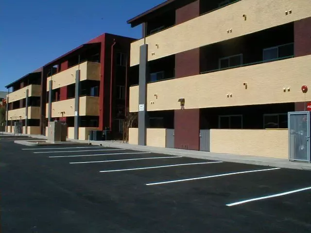 ***1st Month's Rent Free** 2 Bedroom 2 Bath In The Heart Of The Asu Campus photo 2