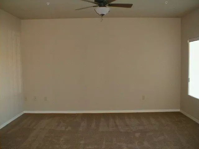 ***1st Months Rent Free** 2 Bedroom 2 Bath In The Heart Of The Asu Campus photo 3