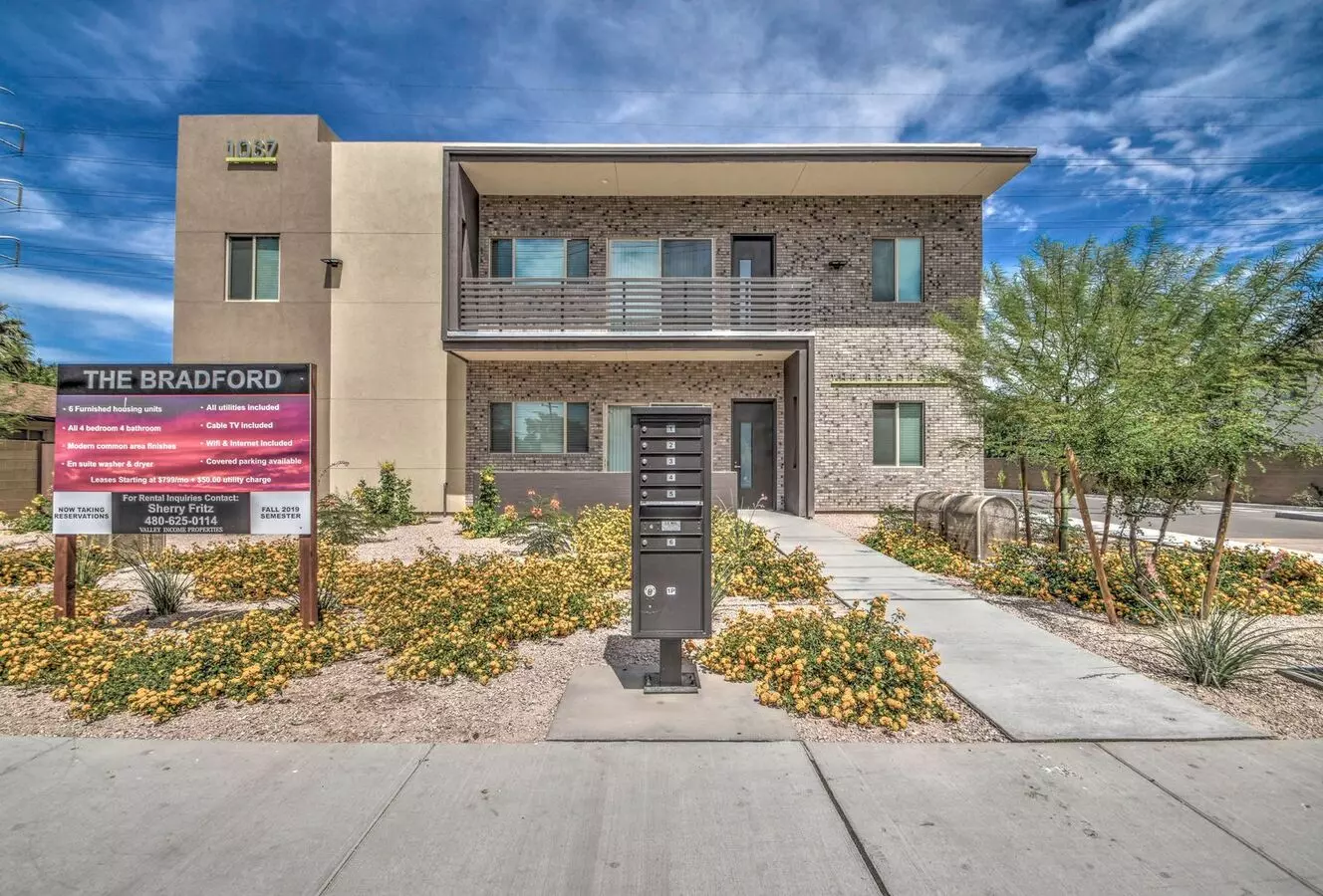 1037 S Farmer Ave Tempe, AZ 85281 photo 3