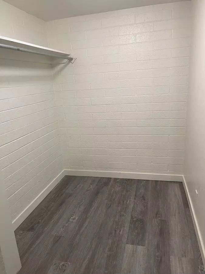 Just Remodeled Unit In Tempe 1Bed 1Bath No Laundry photo 4