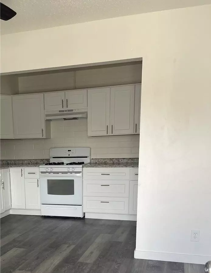 Just Remodeled Unit In Tempe 1Bed 1Bath No Laundry photo 2