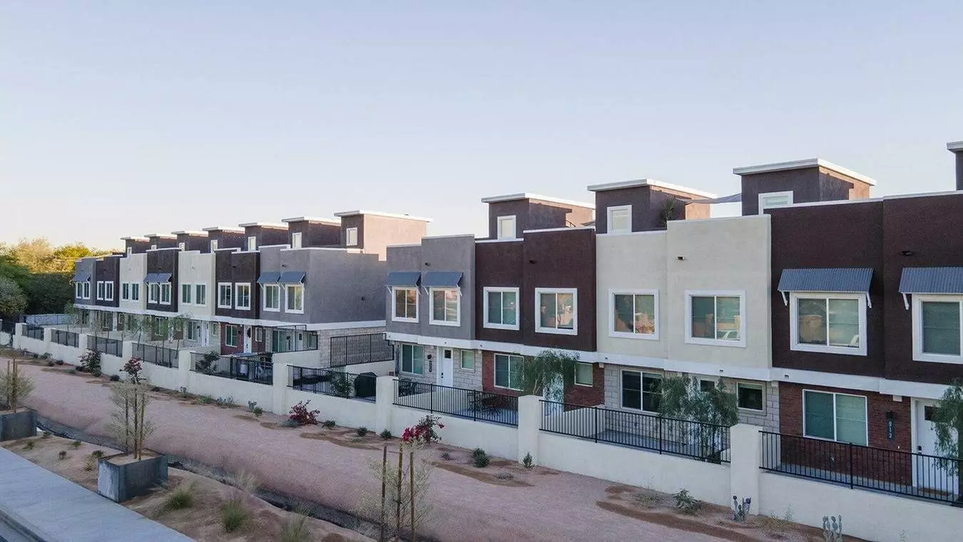 Lofts on 8th | Student Housing photo 5
