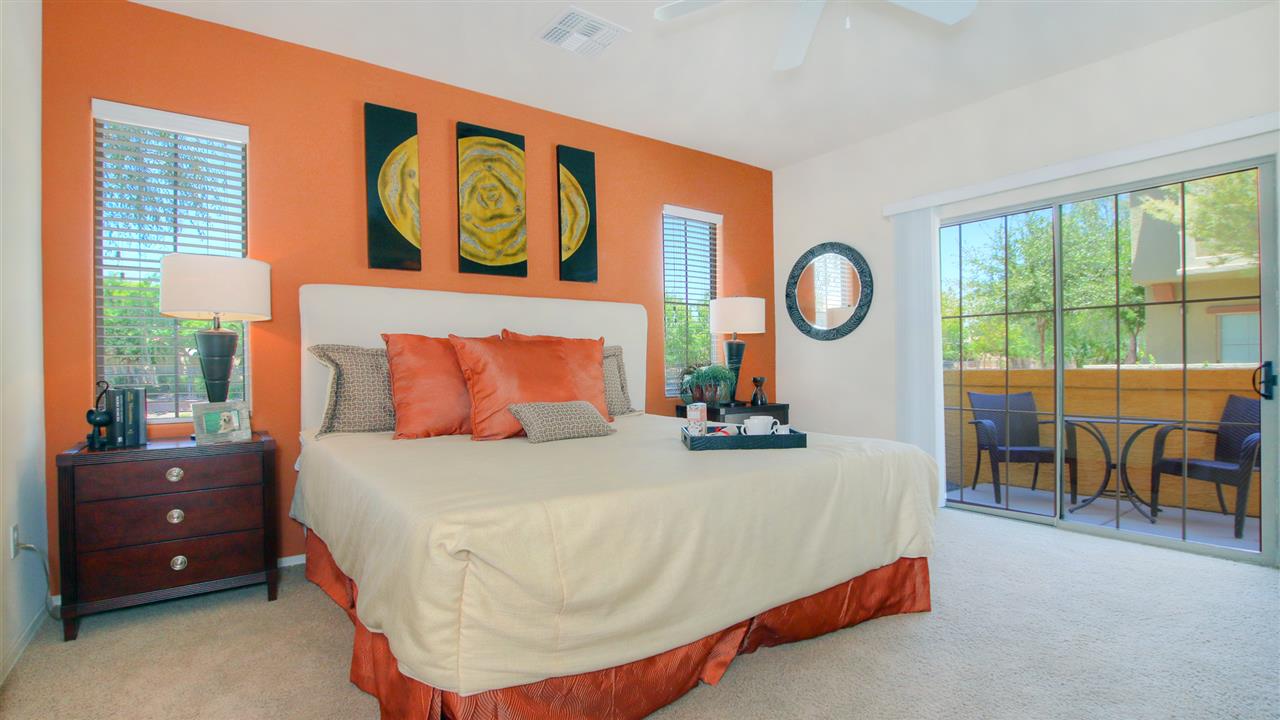 Townhomes at Kyrene photo 4