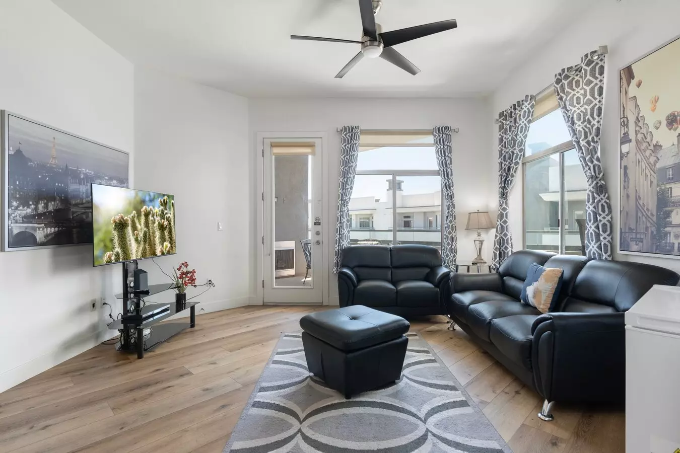 Lakefront Living - 2br/2ba Condo Utilities Included photo 5