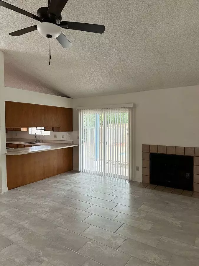 1564 East Drake Drive, Tempe, AZ 85283 photo 5