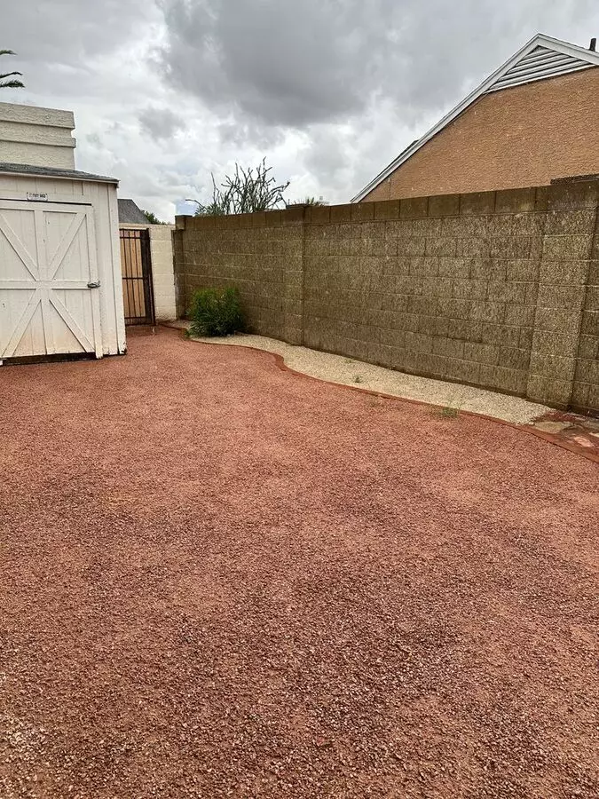 1564 East Drake Drive, Tempe, AZ 85283 photo 2
