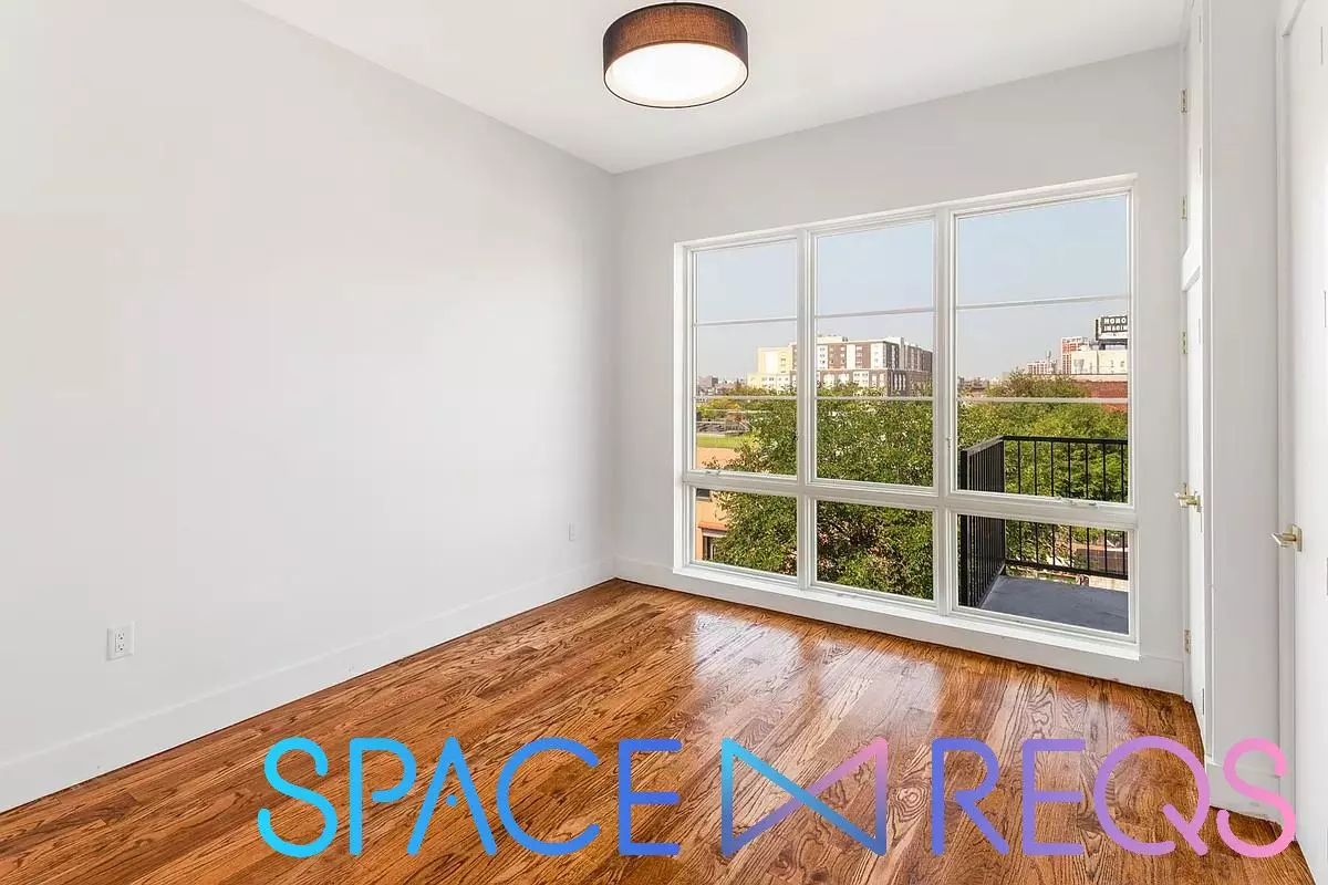133 Brown Place photo 3