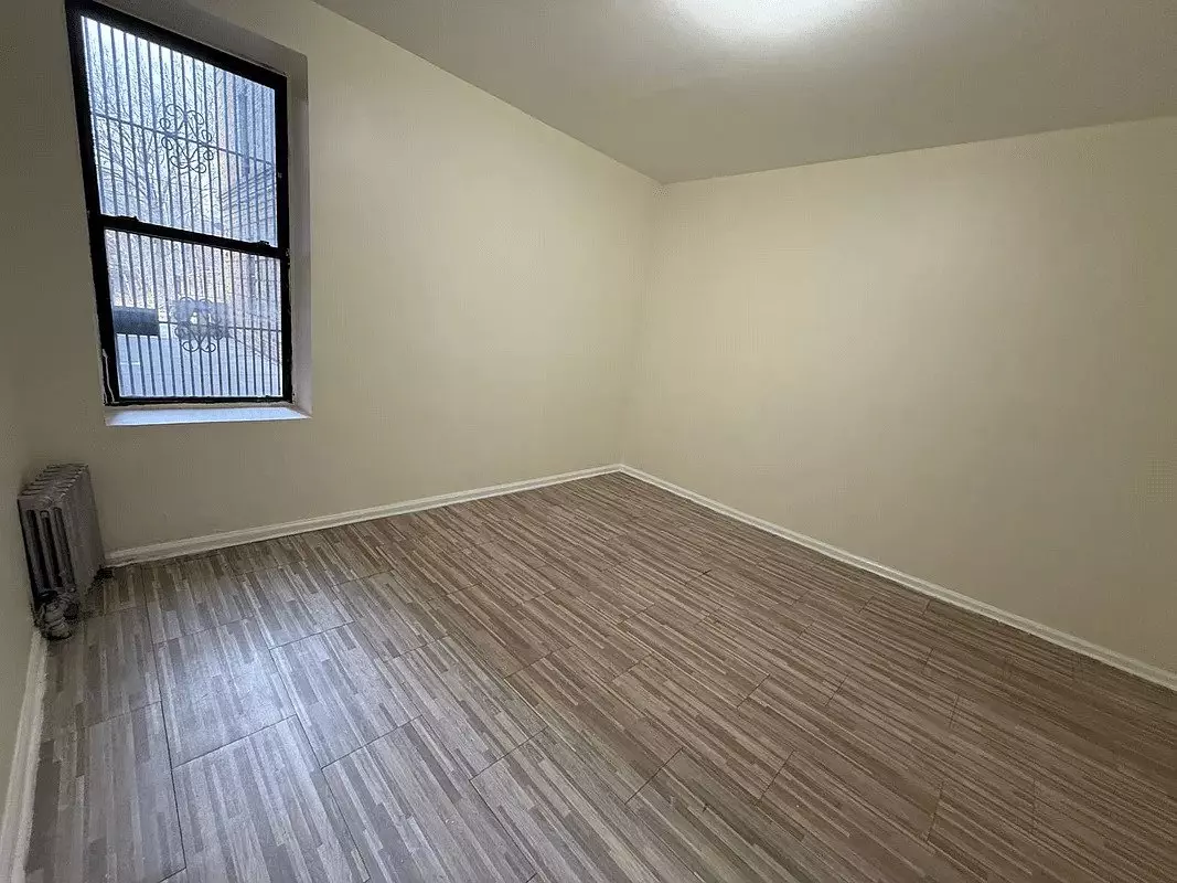 3534 Bronx Boulevard photo 5