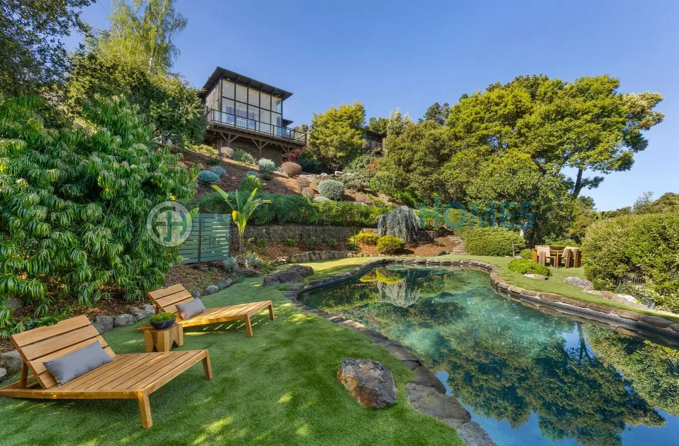 Gated Tiburon Bayfront Estate | Sweeping Bay Views &amp; Pool - Foundation photo 3