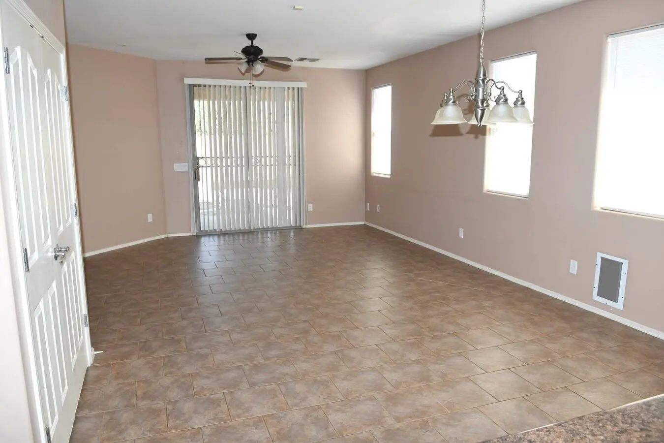 8916 W Payson Rd photo 5